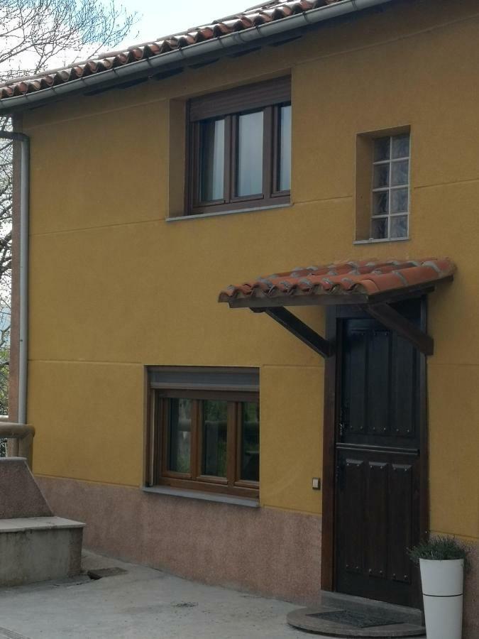 Casa Nueva Guest House Salas  Eksteriør bilde